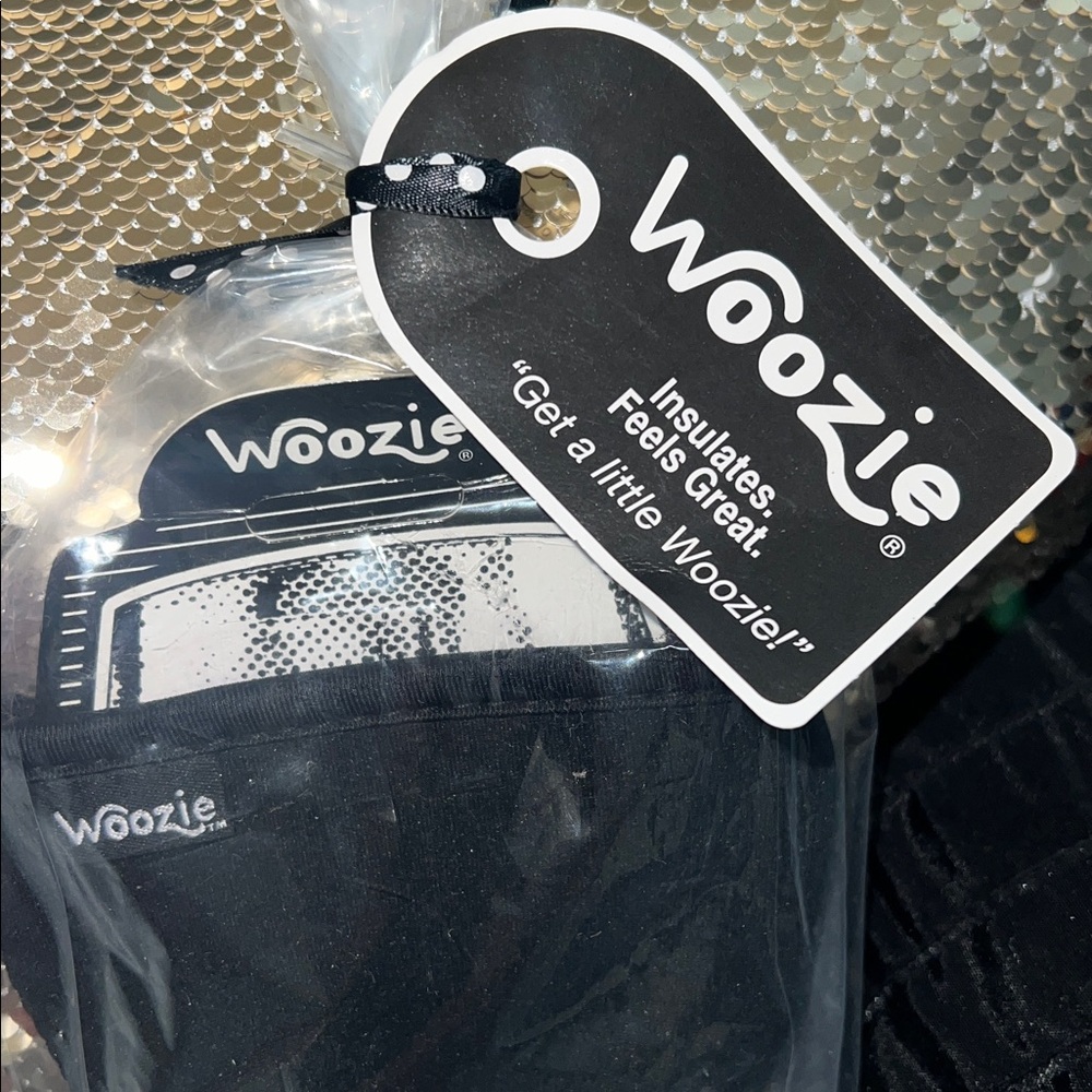 Woozie Black Neoprene Wine Glass Cover - Picture 2 of 7